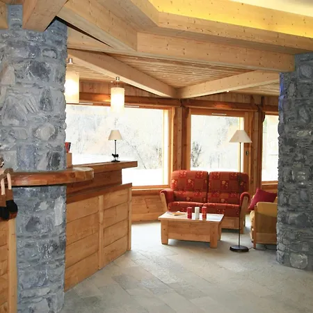 Lagrange Le Hameau Du Rocher Blanc Aparthotel 4*